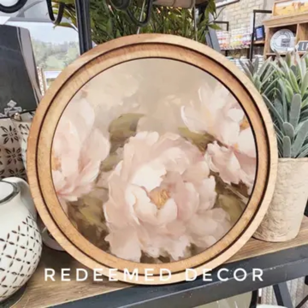 8" Round wood decor Peony